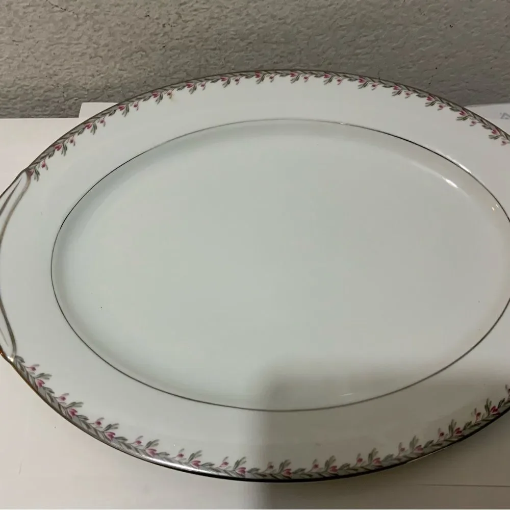 2 Noritake 5507 Petite Pattern 16.5” & 12”  Serving Platter  salad plate 8.25”